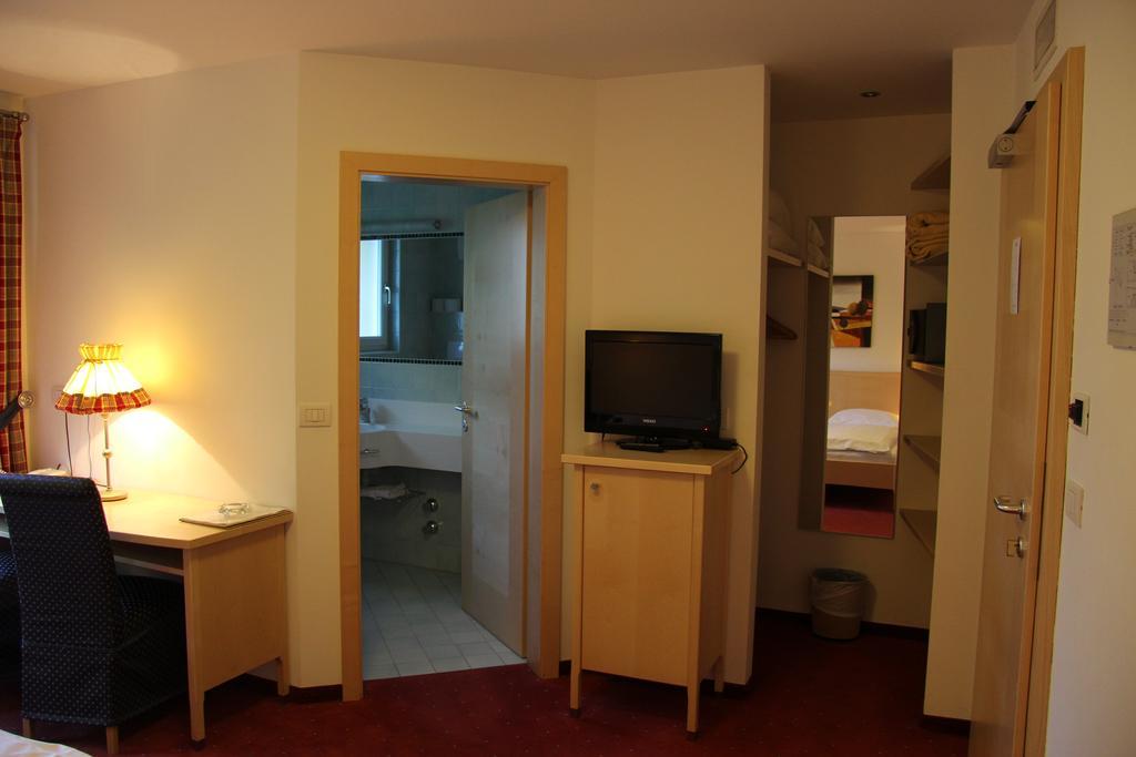 Hotel Hanny Bolzano Exterior photo